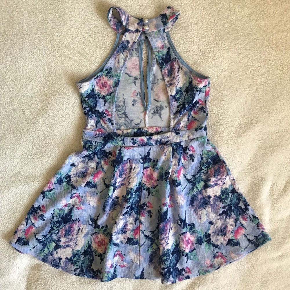 WINDSOR Purple Floral Tropical Vacation Dress - Picture 2 of 8